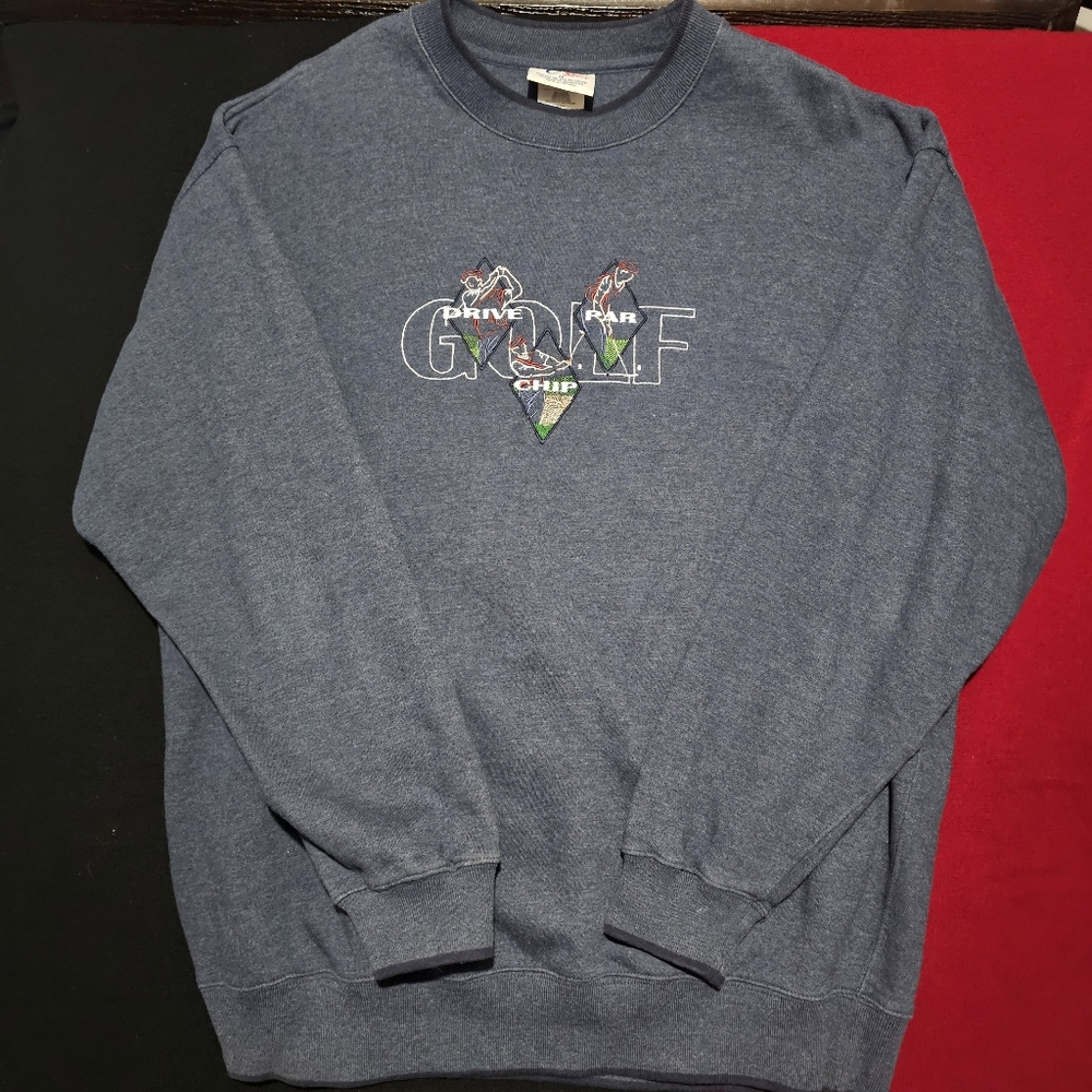 VINTAGE M & C Sport Embroidered Golfing Sweatshirt Adult Size XLarge Mens 00s